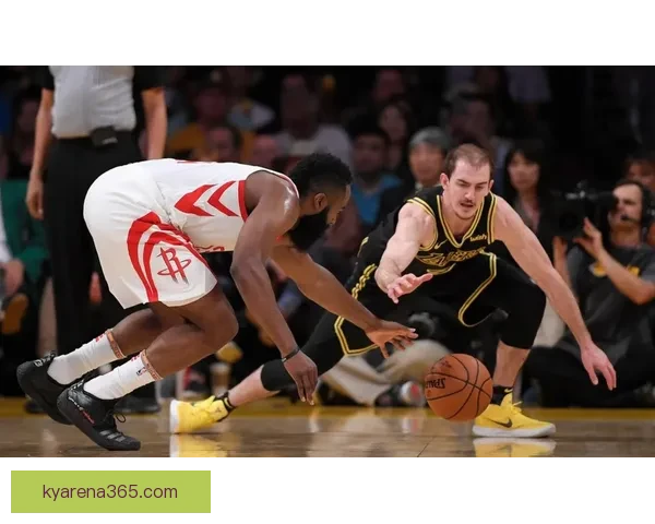 湖人热火对决东皇组合携手冲击双杀 阿德巴约复出力求止连败